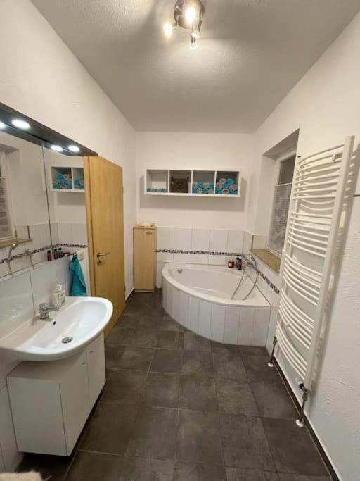Eicstay - Ferienhaus Fuer Monteure Und Familie Leinefelde-Worbis Esterno foto